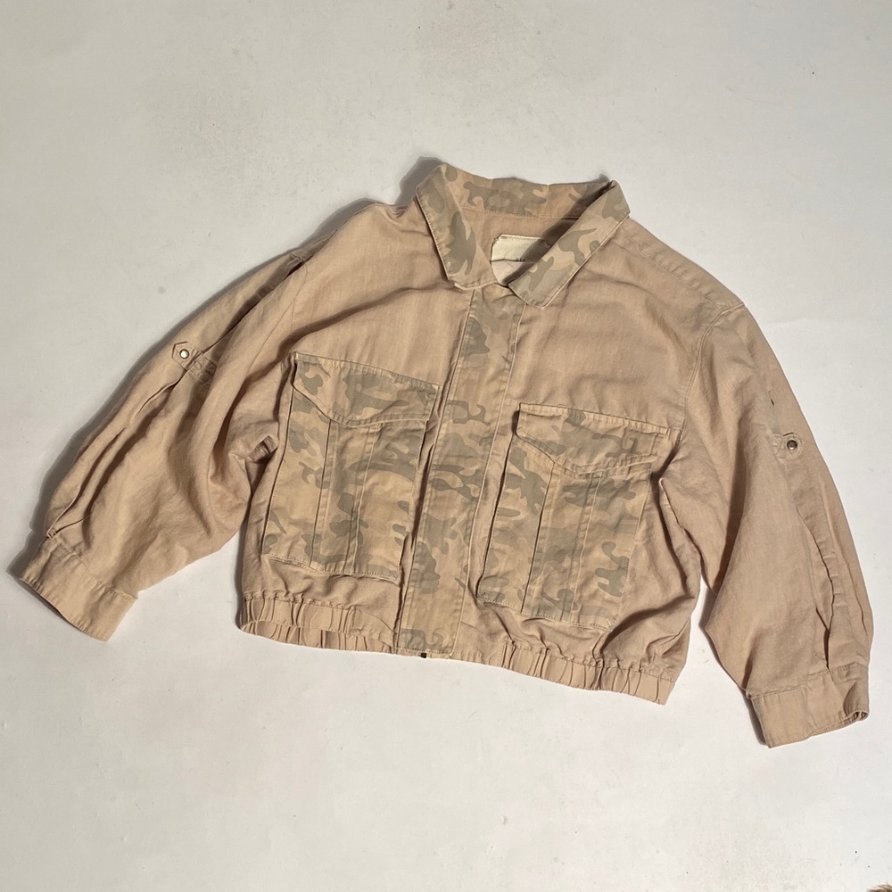 Beige LINEN & Cotton Cropped 3/4 Sleeve Light CARGO Jacket with Camo Details! L